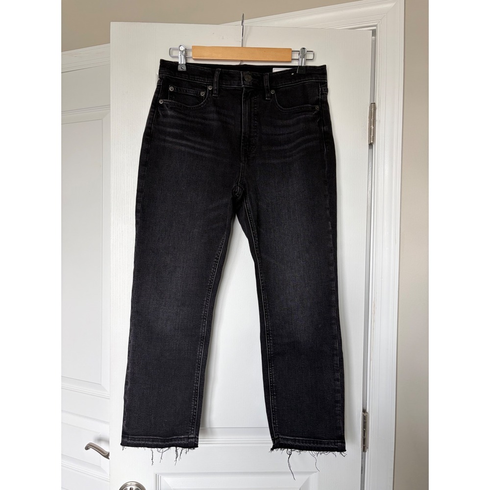 Gap Vintage Slim High Rise Jeans 29/8P Black Washed Frayed Hem Cropped Petite